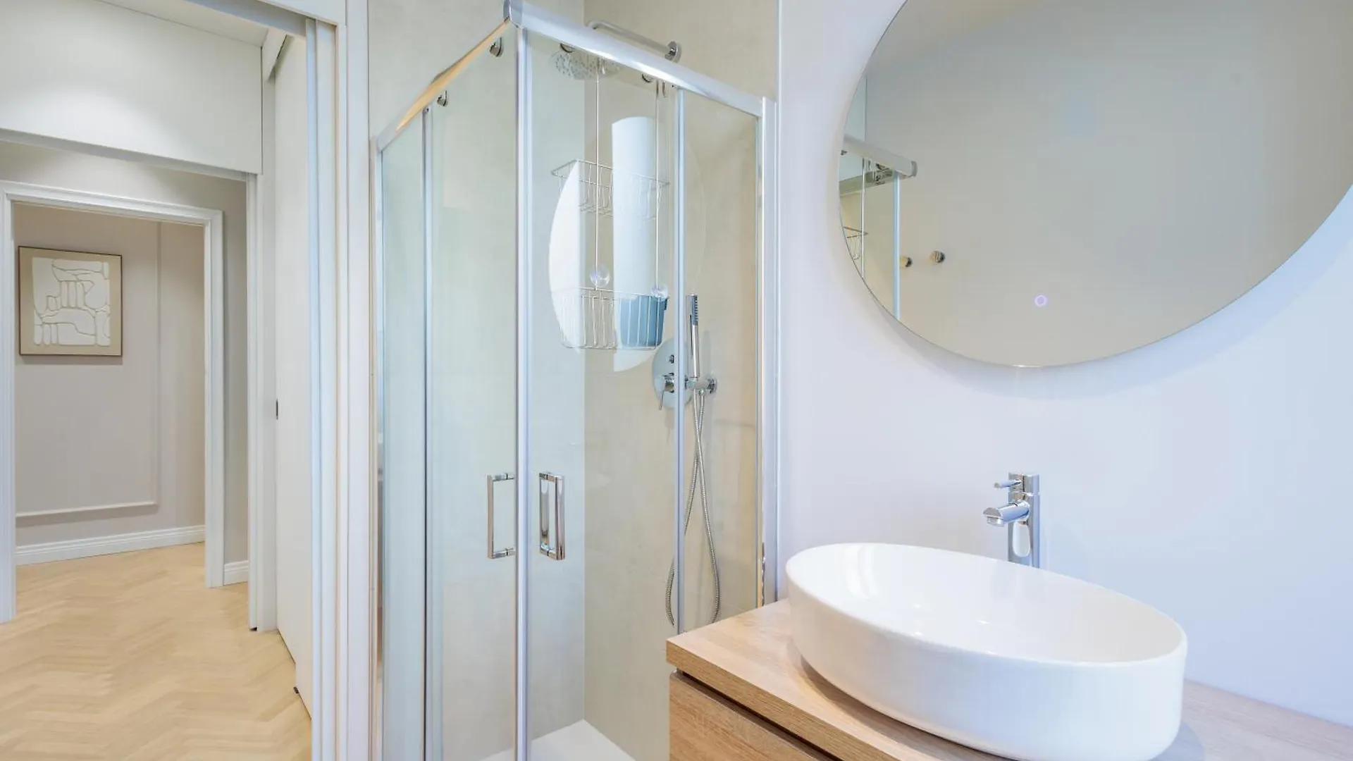 Apartament Living Buonarroti Mediolan